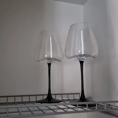 Alles Mine Peza Modern Apartment